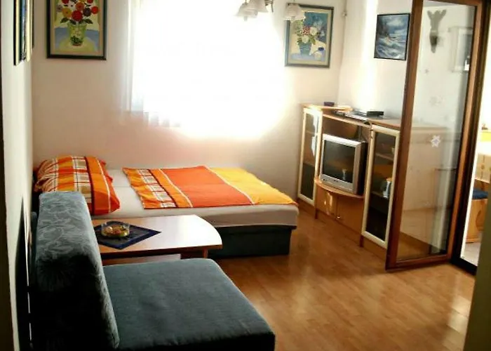 With A Parking Space - 13769 Apartman